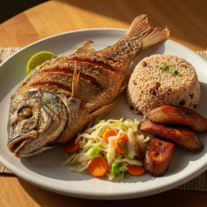 Jamaican Fried Fish mit Rice and Peas und gebratenen Kochbananen von IslandtoDoor
