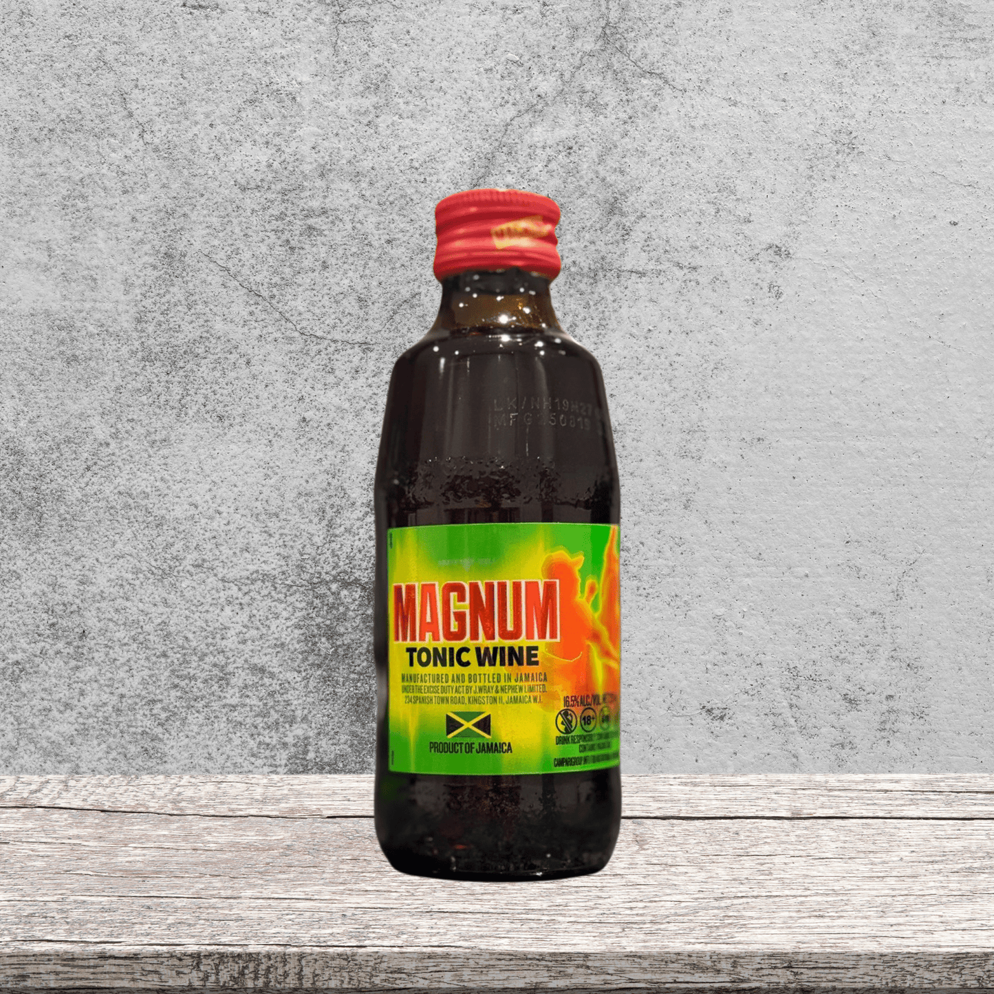 Magnum Tonic Wine 200ml Flasche - jamaikanischer Stärkungswein mit Eisen und Vitamin B6, 16.5% Alkohol von IslandtoDoor